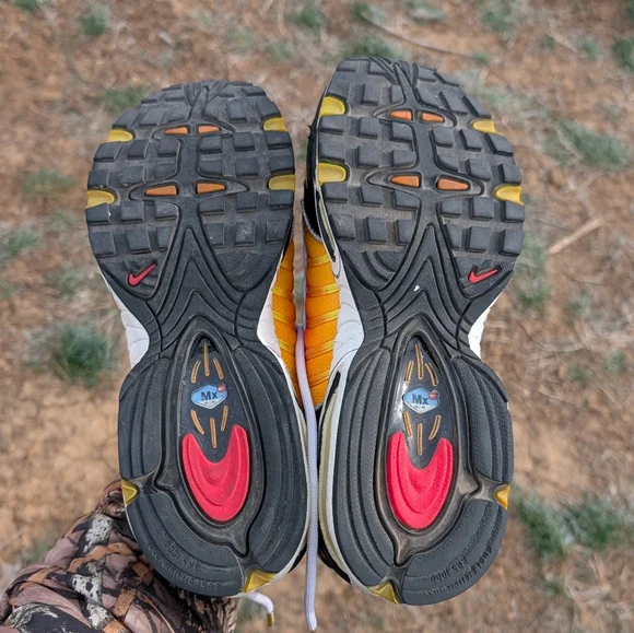 Nike Air Max Tailwind 4 Sunset 2019 size 8.5 Dynamic Vibrant - Picture 4 of 10